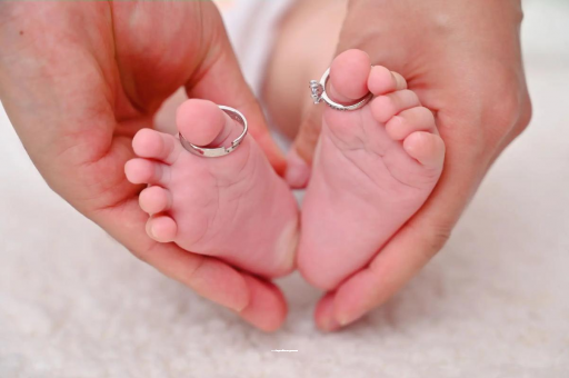 海南宝宝发烧手心比额头烫 海南宝宝发烧手心比额头烫